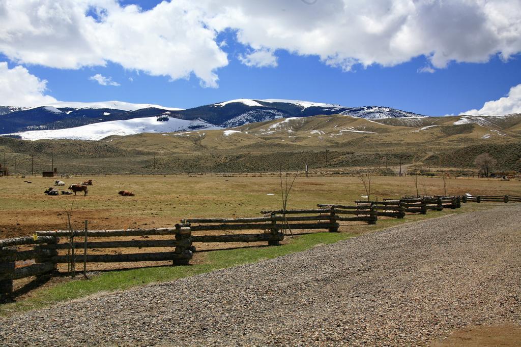 The Longhorn Ranch Resort Lodge & Rv Park Dubois Exterior photo