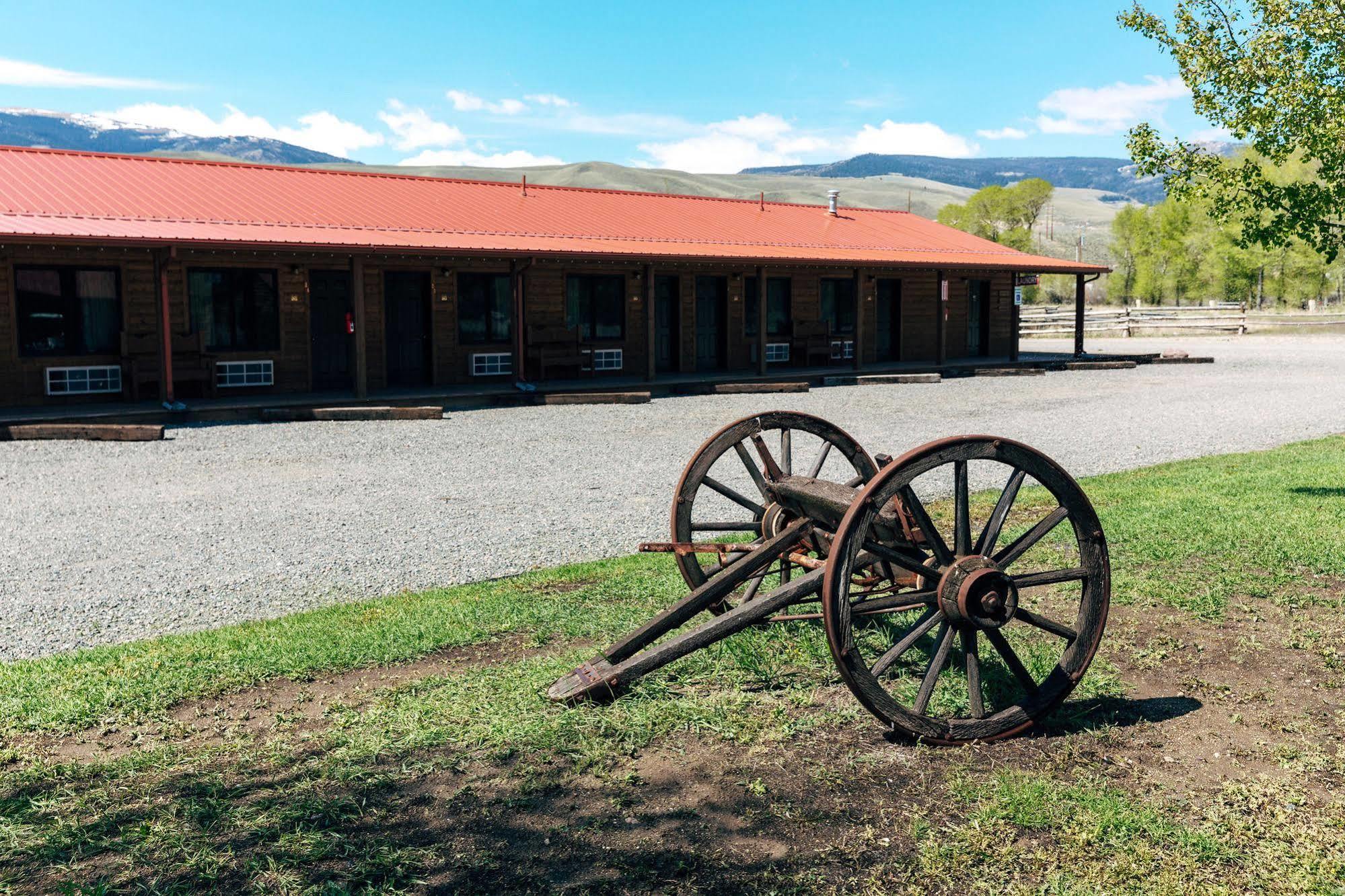 The Longhorn Ranch Resort Lodge & Rv Park Dubois Exterior photo