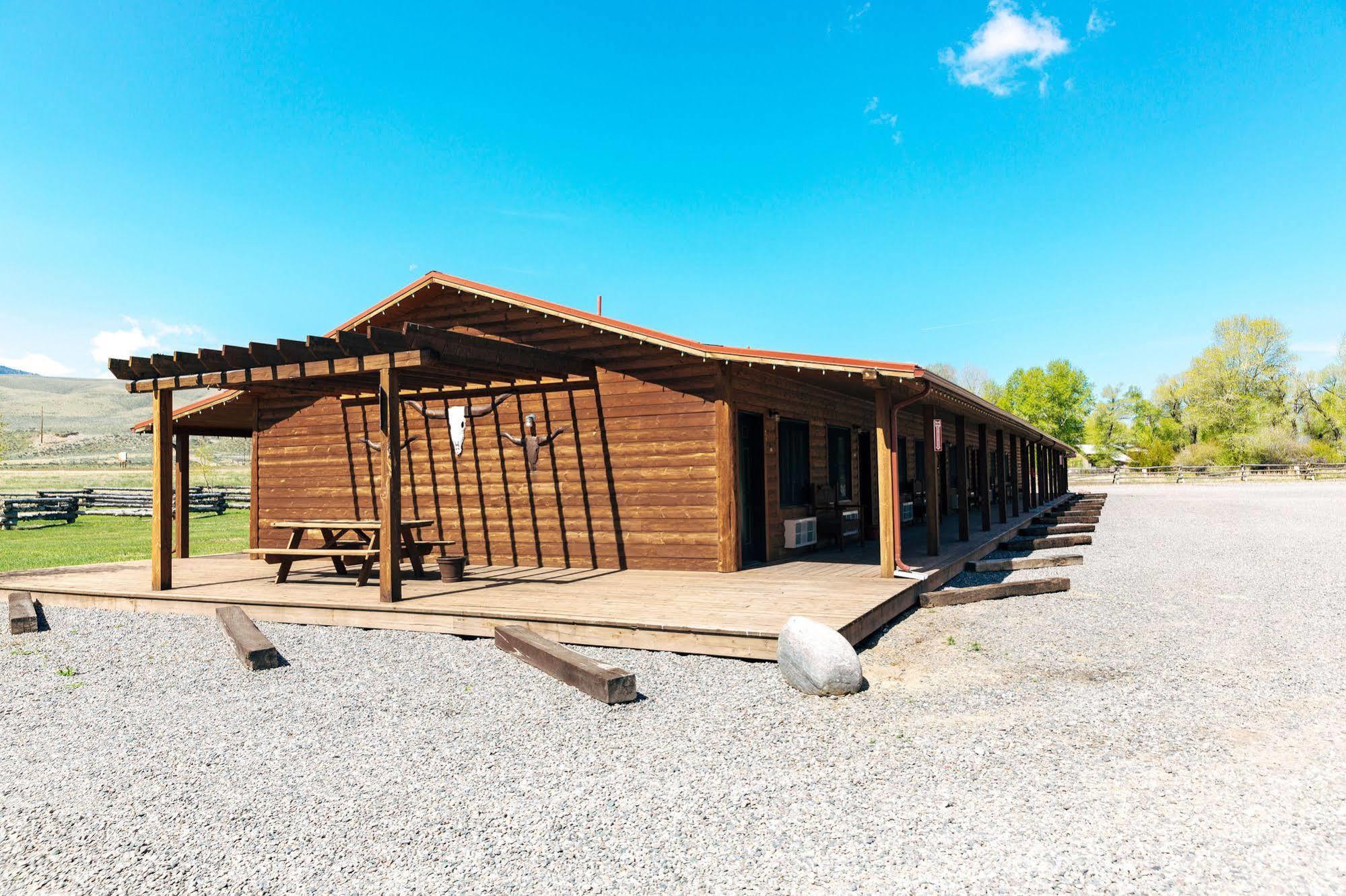 The Longhorn Ranch Resort Lodge & Rv Park Dubois Exterior photo
