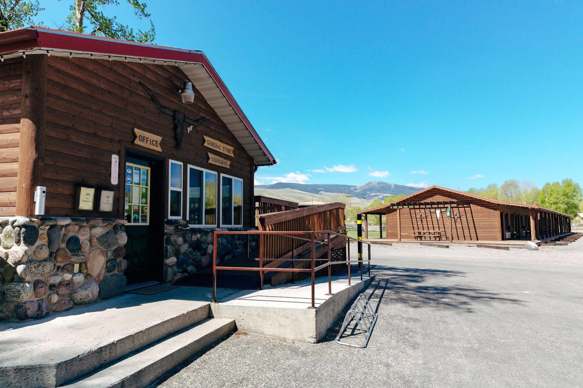 The Longhorn Ranch Resort Lodge & Rv Park Dubois Exterior photo